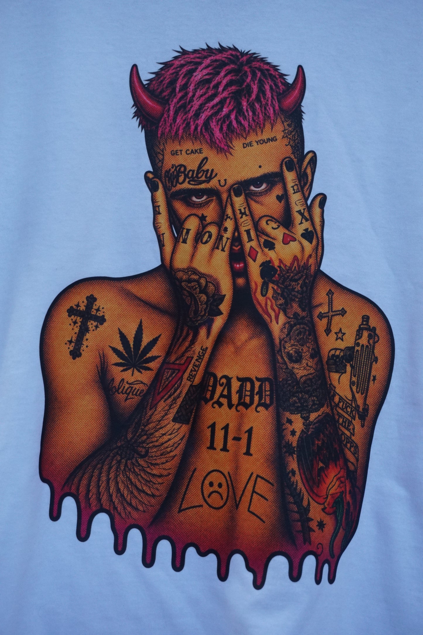 STEN TEE 007 - Heaven's Hellboy